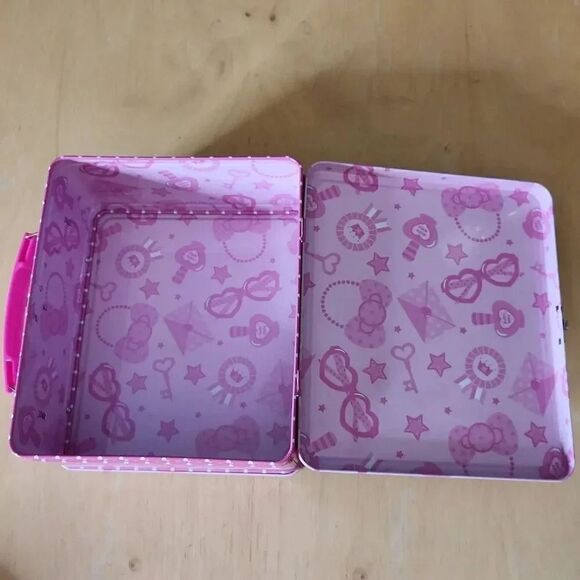 Hello Kitty pink tin lunch box - Picture 6 of 7